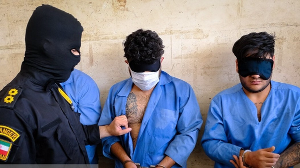 پلیس به قلدری ۴ شرور قمه‌به‌دست پایان داد+ فیلم