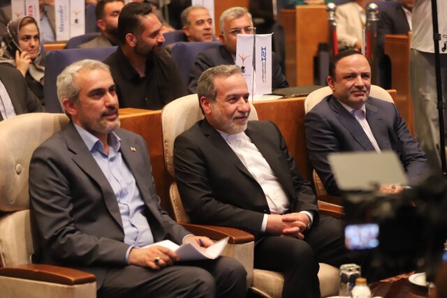 وعده جدید عباس عراقچی برای دیپلماسی اقتصادی / نقش آفرینی ایران در عرصه تجارت جهانی