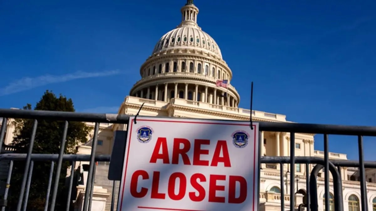 طولانی ترین تعطیلی دولت آمریکا رخ داد/ تهدید دونالد ترامپ اجرا می‌شود؟