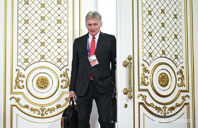 سخنگوی کاخ کرملین: روسیه در تلاش است به کاهش‌ تنش پیرامون ایران کمک کند