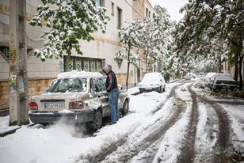 شروع بارش برف در پایتخت