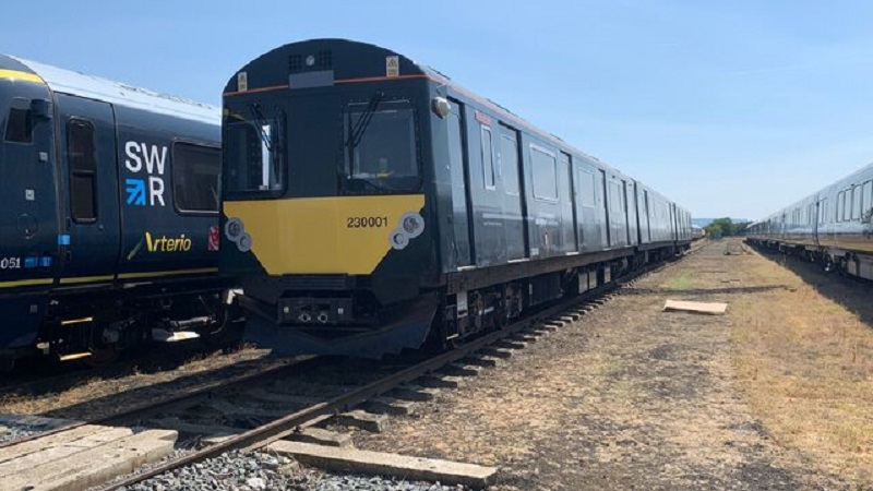 حرکت نخستین قطار مسیر خاش – ایرانشهر آغاز شد