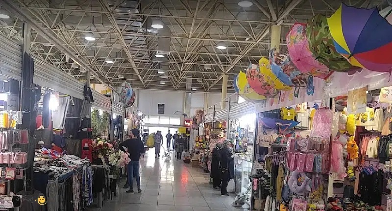 آتش‌سوزی وحشتناک بازار جنت‌آباد تهران آسمان غرب پایتخت را سیاه کرد