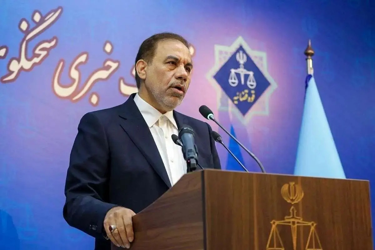 جهانگیر: ساعدی نیا در بازداشت به سر می‌برد