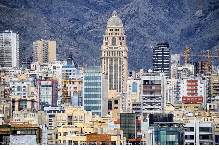 زنگ خطر بازار مسکن/ احتکار ۳۷ میلیون مترمربع ملک توسط بانک‌ها