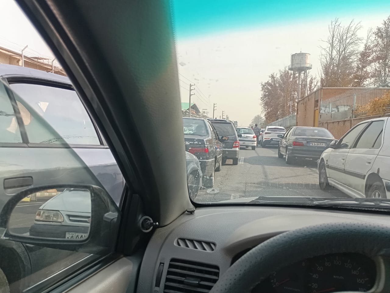 صف‌های کیلومتری تعویض پلاک؛ خریداران واقعی قربانی تصمیمی که به نفع‌شان نبود