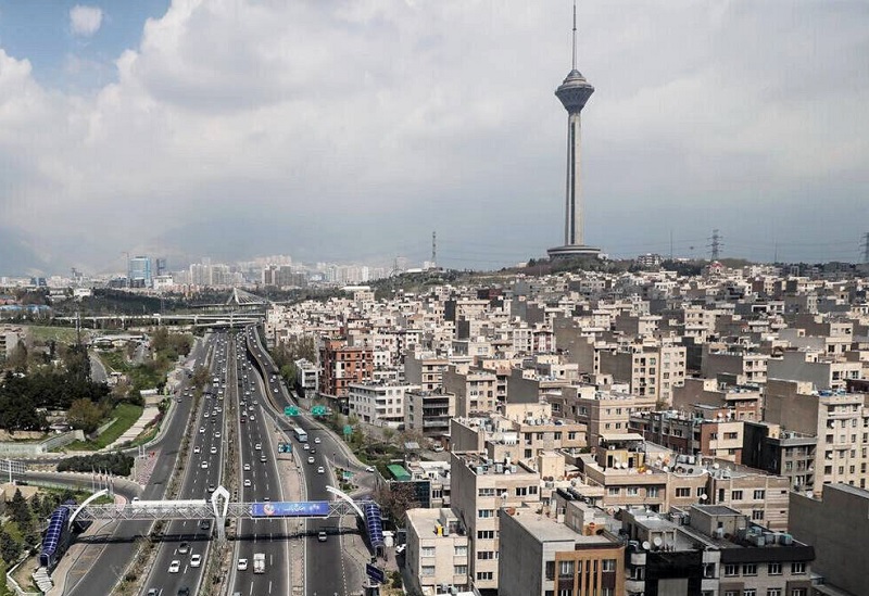 باران و باد هوای تهران را تازه کردند