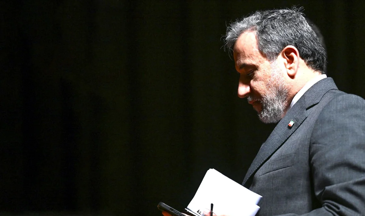 عراقچی:  تهدید آمریکا علیه ایران نقض آشکار منشور ملل متحد است/ پیامد تهدیدها بر عهده آمریکا است/ حمایت بی‌قید و شرط آمریکا از اسرائیل امنیت منطقه‌ای و جهانی را تضعیف می‌کند