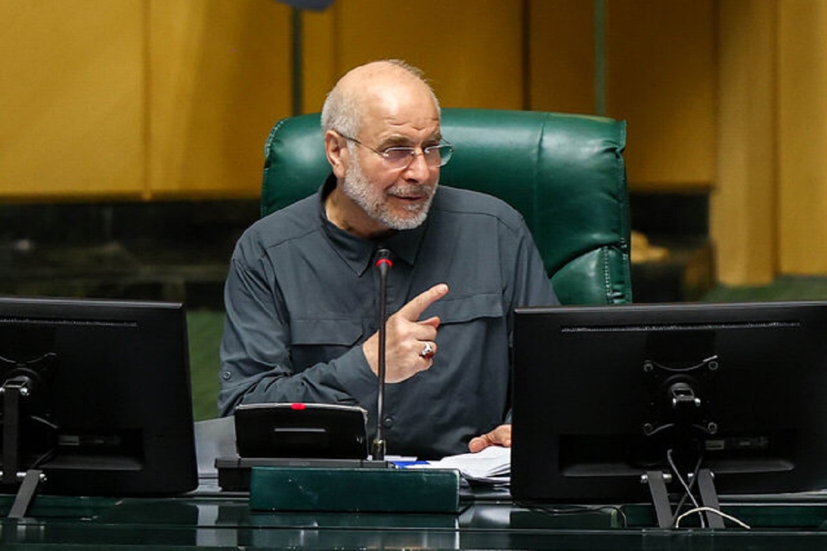 قالیباف: افزایش ۲۰ درصدی حقوق کارمندان در بودجه با تورم موجود کافی نیست/ تورم نباید معیشت مردم، کارمندان و کارگران را تحت فشار قرار دهد