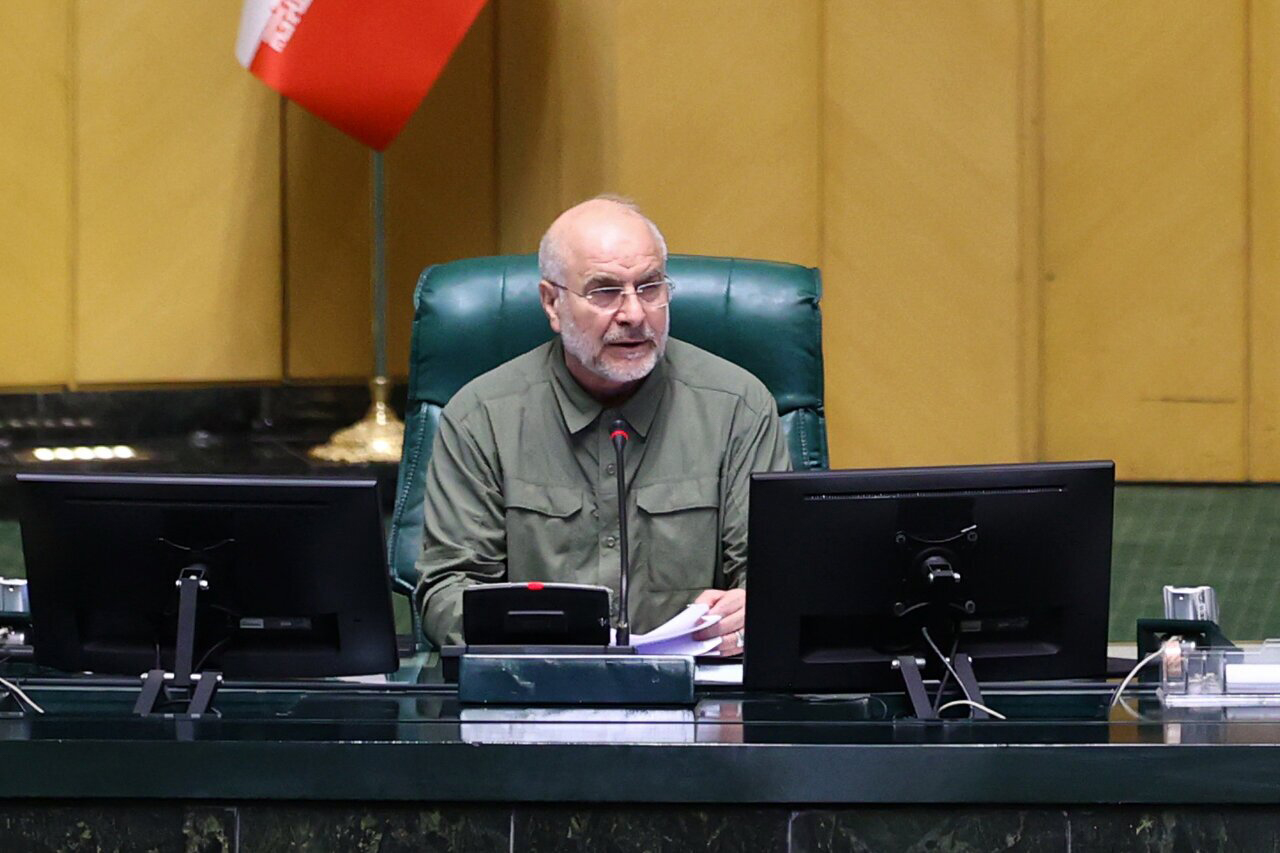 رئیس مجلس پاسخ اخطار نماینده اسفراین را داد/  قالیباف: آیین‌نامه مجلس درباره سئوال و استیضاح وزرا اصلاح می‌شود