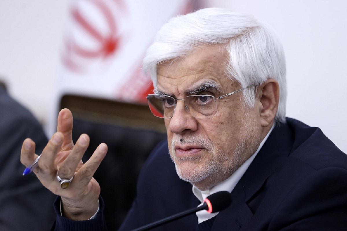 عارف: دولت در زمینه فناوری‌های نوظهور، تحدید تشکیلاتی ندارد/ حل مشکلات نخبگان اولویت دولت