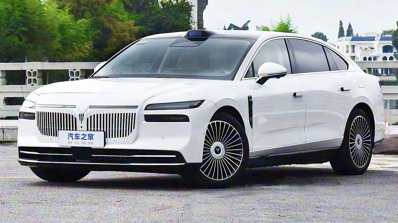 سدان لوکس وویا پشن L رقیب چینی مرسدس S کلاس با قیمت اقتصادی