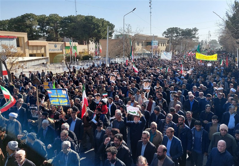 برگزاری اجتماع علیه اغتشاشات امروز ساعت 14 در میدان انقلاب