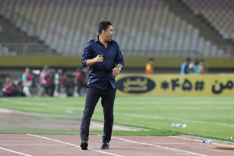 نشست خبری مهدی تارتار پس از پیروزی گل‌گهر مقابل استقلال