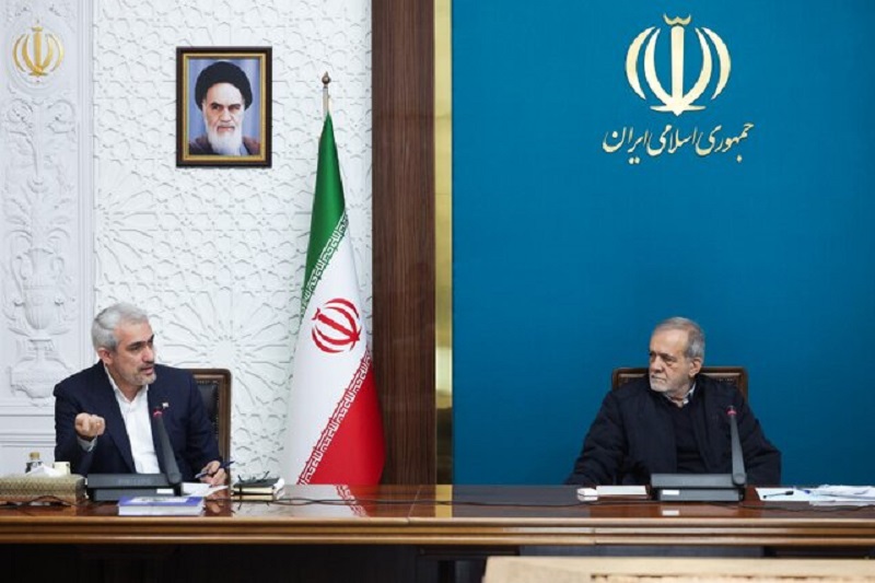 پزشکیان: قبول مسئولیت در شرایط امروز بسیار سخت و پیچیده است/ فشار بیرونی همراه با تضعیف داخلی کشور را دچار آسیب جدی می‌کند