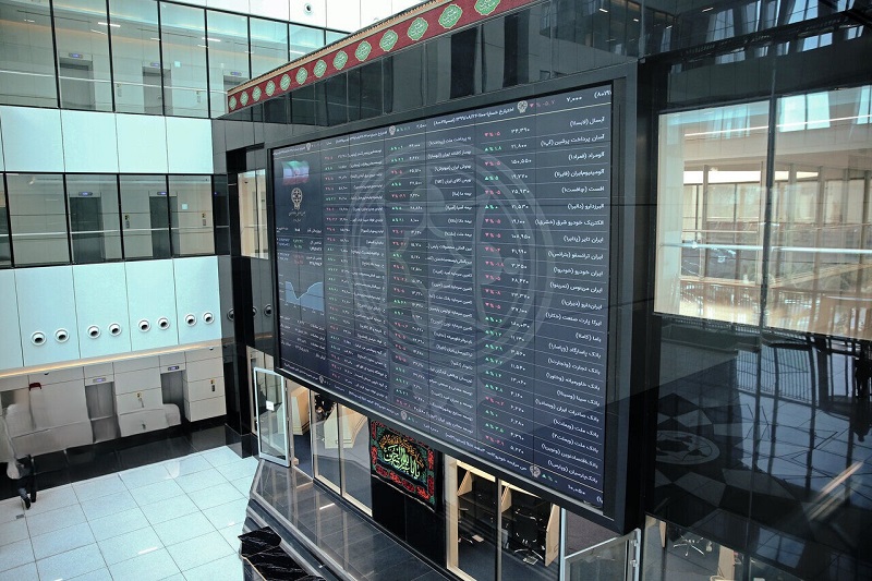 بورس تهران در اوج بی‌اعتمادی صعود کرد