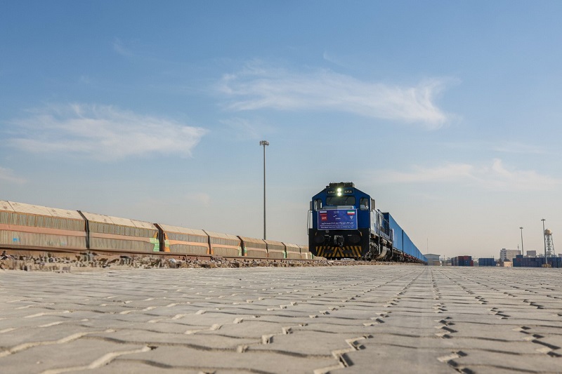 چهل‌ودومین قطار چین و قطار روسی در مسیر ایران