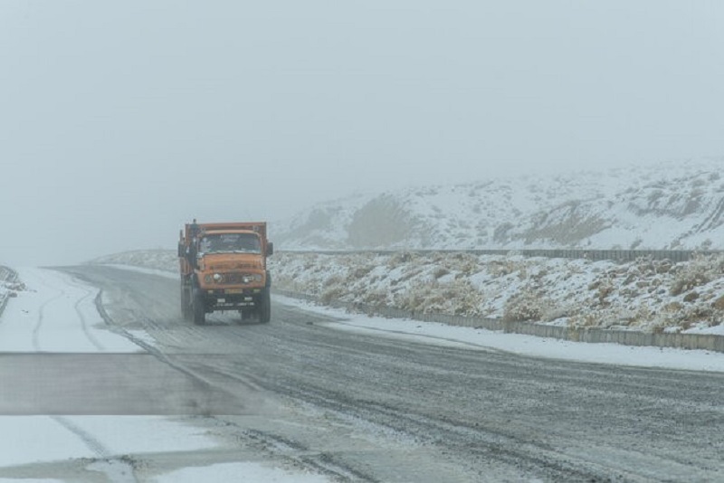 هشدار پلیس راهور درباره بارش برف و باران و مه غلیظ در جاده‌های کشور